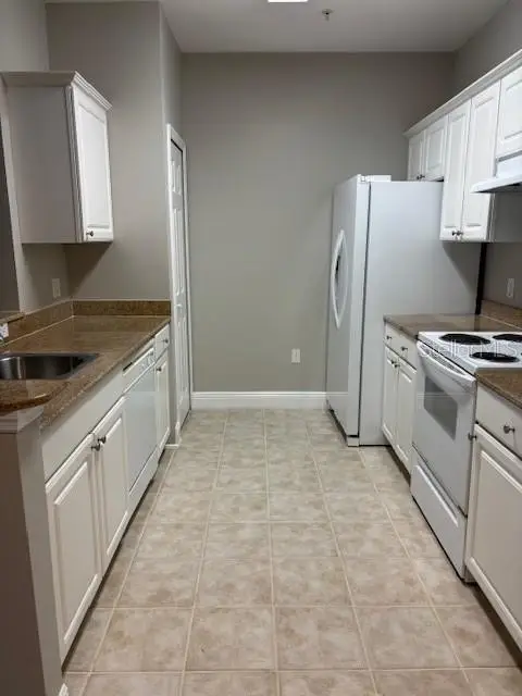 303 Southern Pecan Circle #107, Winter Garden, FL 34787 - Image #2