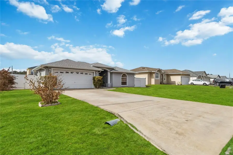 1912 Manatee Dr, Poinciana, FL 34759 - #3