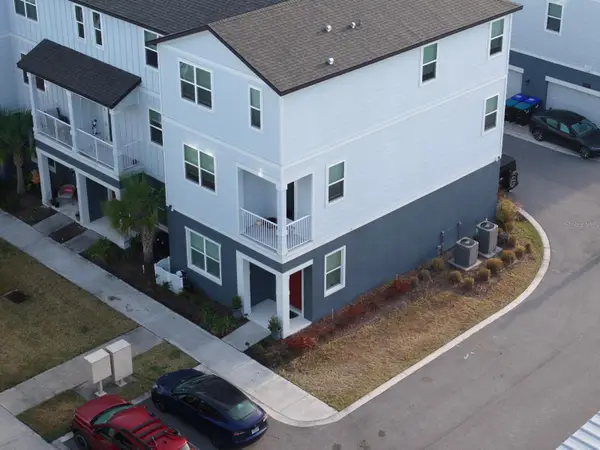 3548 Tracy Vickers Alley, ORLANDO, FL 32828