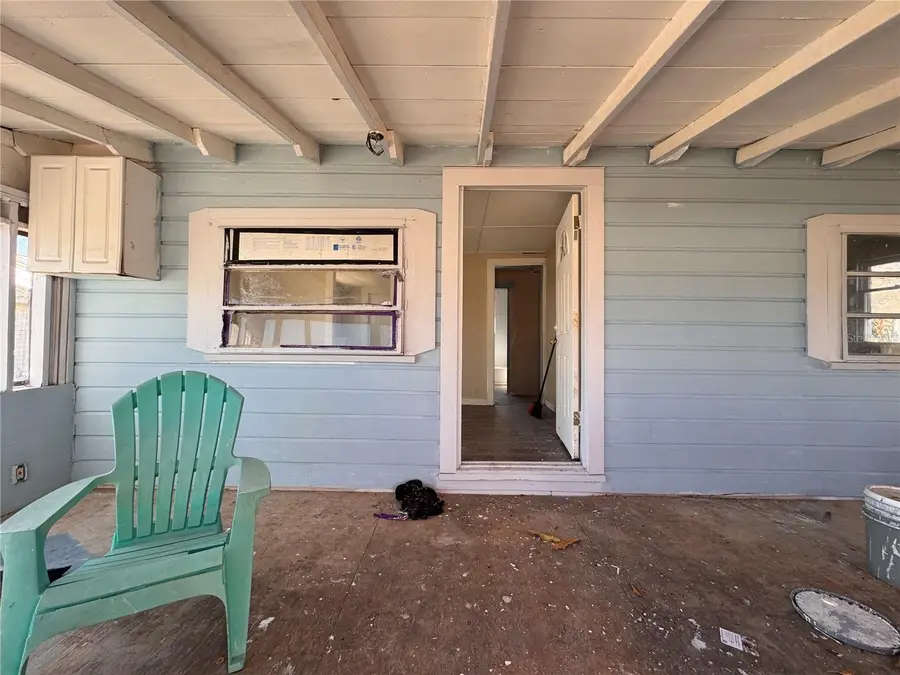 323 W 9th Street, Frostproof, FL 33843 - #3