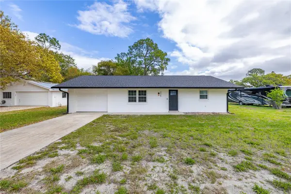 2325 Lake Lizzie Court, ST CLOUD, FL 34771