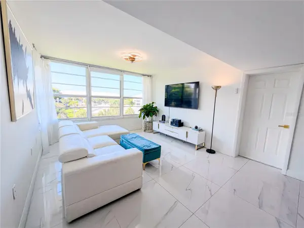 3635 Whitehall Drive #401, WEST PALM BEACH, FL 33401