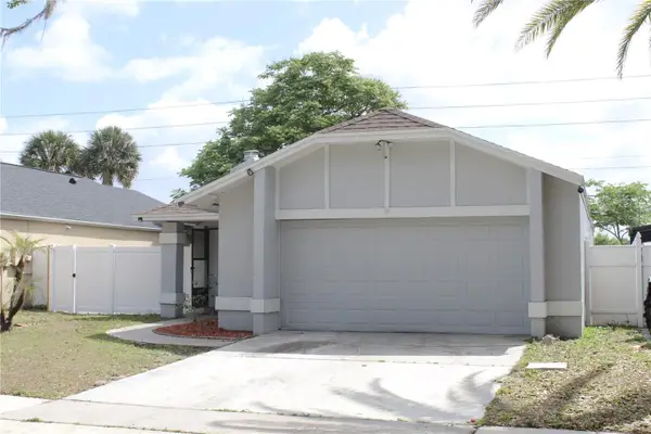425 Blue Jacket Ln, ORLANDO, FL 32825