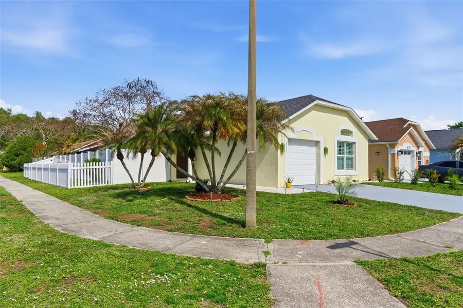 2400 Weymouth Court, Kissimmee, FL 34743 - #2