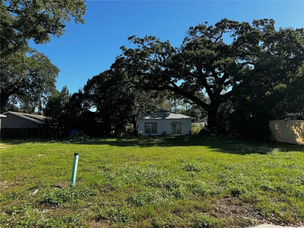 Easy Avenue, Orlando, FL 32805 - #1
