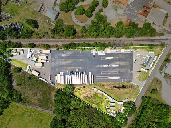 100 S Airport Road, LAKE WALES, FL 33859