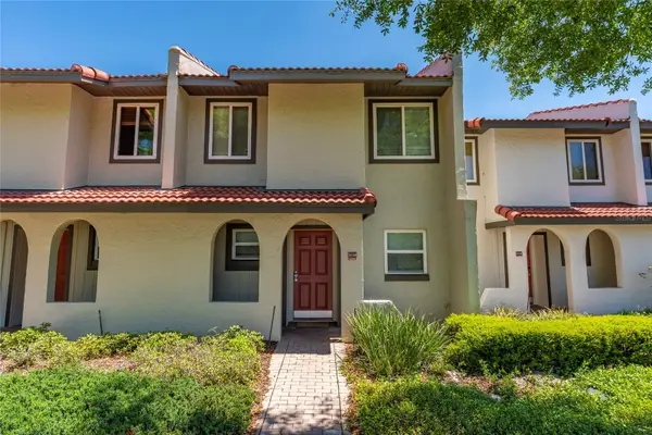 3118 Magic Kingdom Court, KISSIMMEE, FL 34746