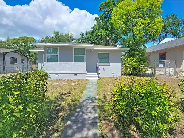 1035 15th Avenue S, ST PETERSBURG, FL 33705