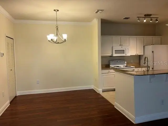 143 Southern Pecan Circle #206, Winter Garden, FL 34787 - #3