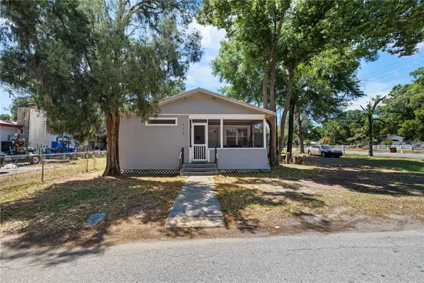 117 W Strickland Street, PLANT CITY, FL 33563