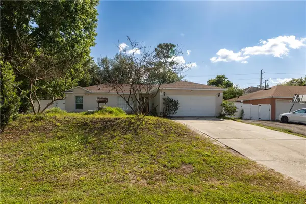 1240 Clarion Circle, DELTONA, FL 32738