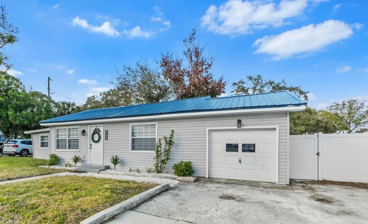 7799 46th Ave N, Saint Petersburg, FL 33709 - #1