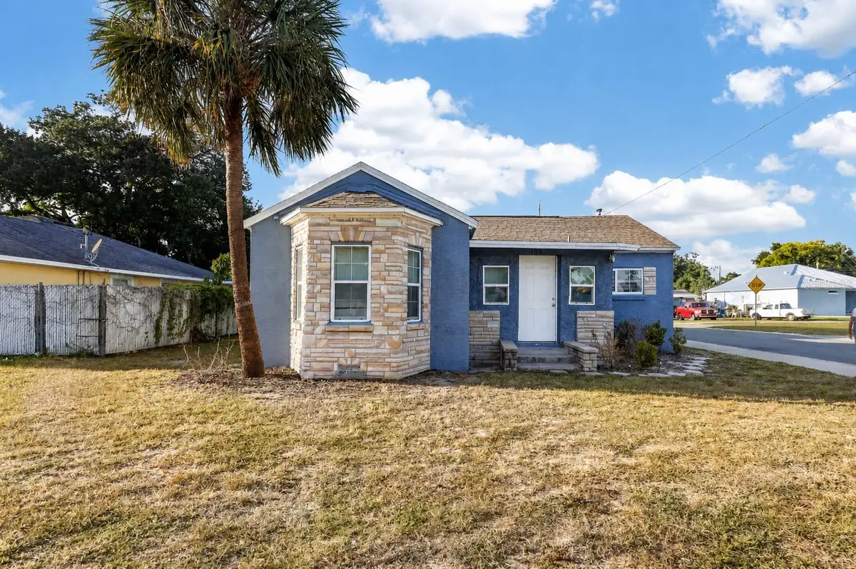 303 W 5th Street, Lakeland, FL 33805 - #1