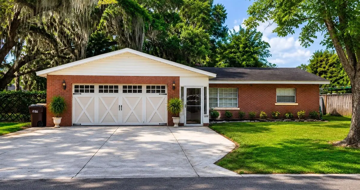 1215 E Lakeshore Boulevard, Saint Cloud, FL 34769 - #1