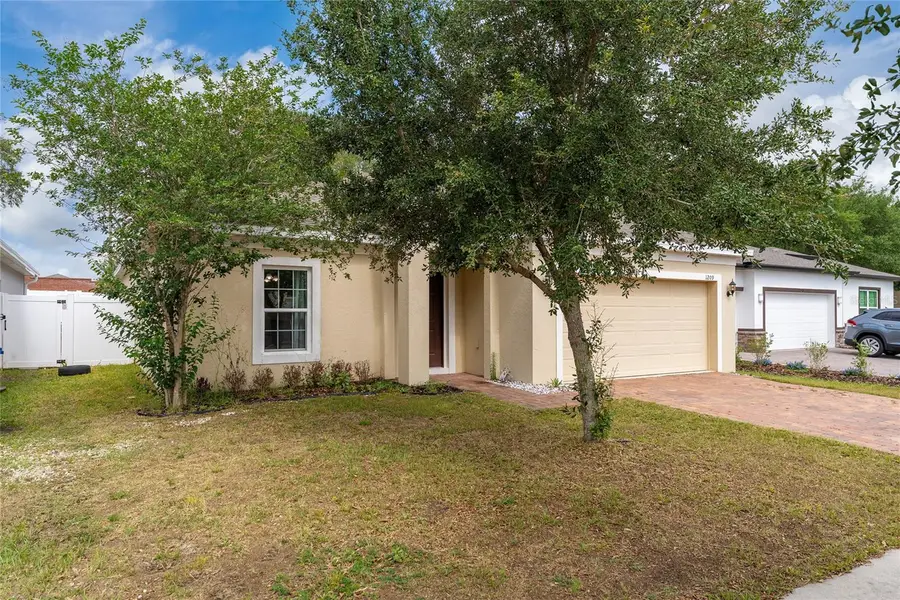 1209 Stratton Avenue, Groveland, FL 34736 - #2