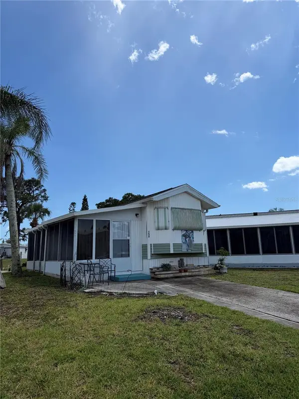 158 Brookshire Drive, NOKOMIS, FL 34275