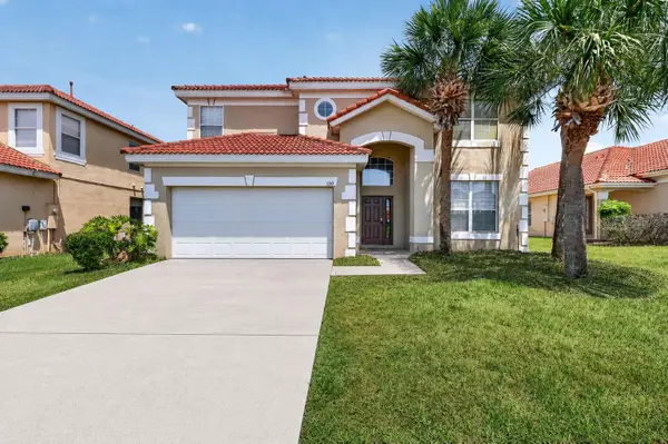 130 Saragossa Avenue, DAVENPORT, FL 33897
