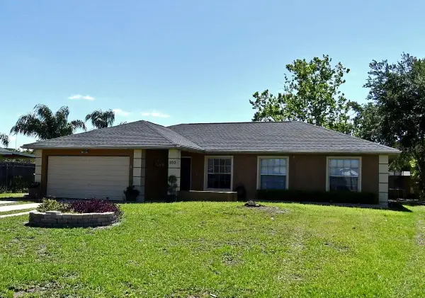 332 Gait Ct, KISSIMMEE, FL 34743