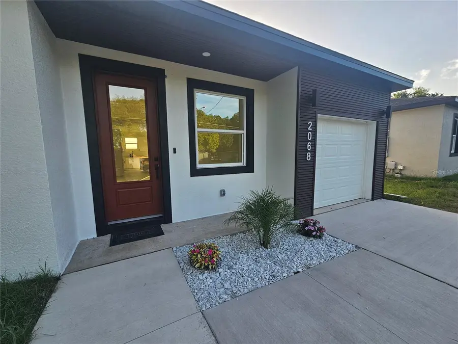2068 Dixie Ave, Sanford, FL 32771 - #2
