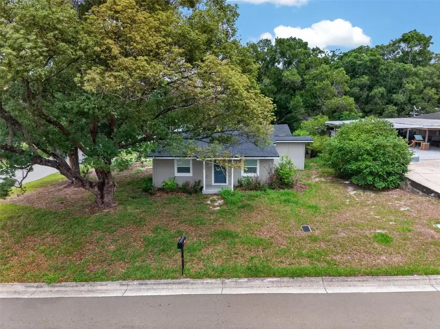 305 S Sharp Street, Lake Wales, FL 33853 - #2