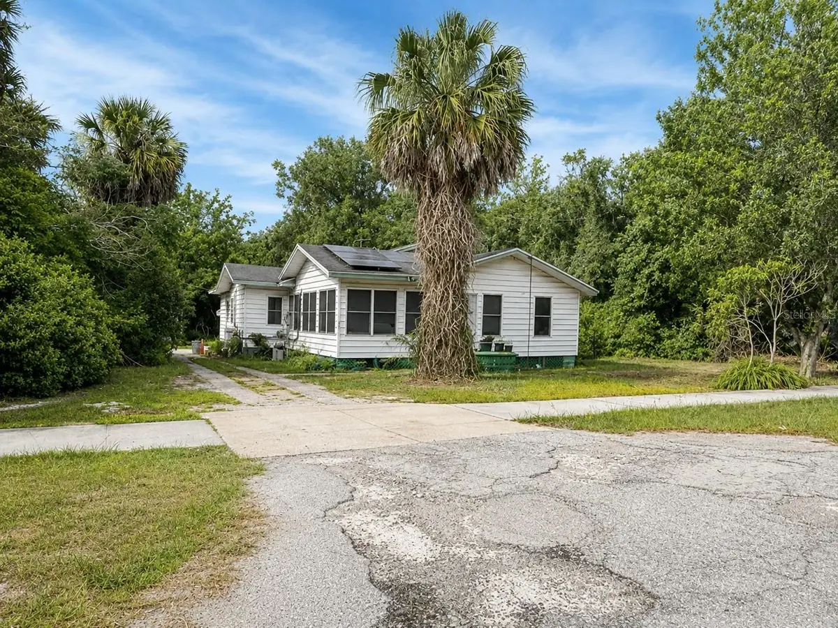 1805 E Orange Avenue, Eustis, FL 32726 - #1
