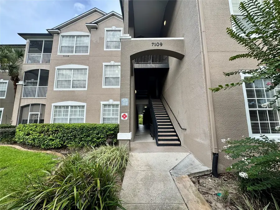 7109 Yacht Basin Avenue #418, Orlando, FL 32835 - #2