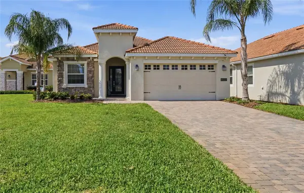 8954 Fluffy Lie Court, DAVENPORT, FL 33896