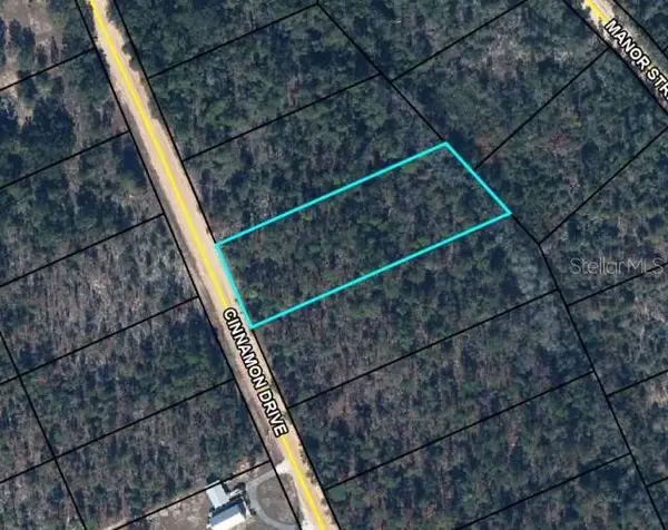 Cinnamon Drive, MARIANNA, FL 32448