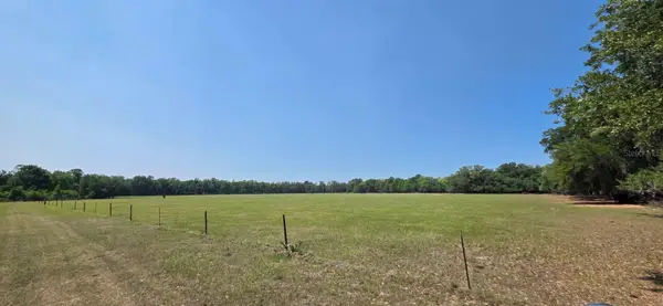 10434 SE 225th Drive, HAWTHORNE, FL 32640