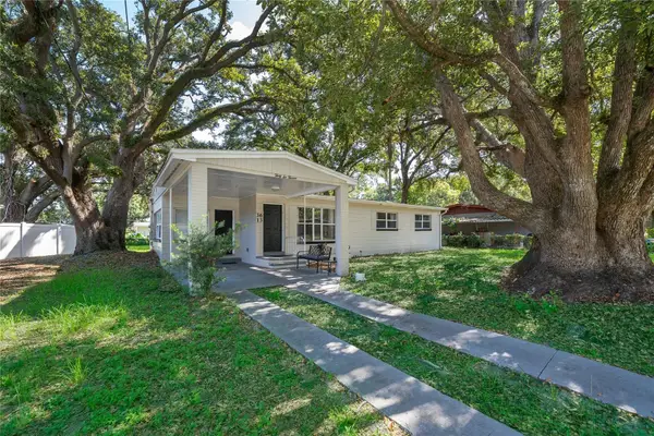 3613 Amigos Avenue, ORLANDO, FL 32808