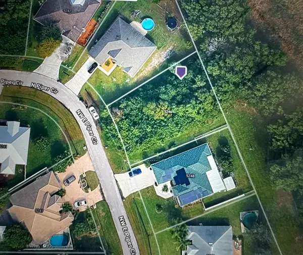 5246 NW East Piper Circle, PORT ST LUCIE, FL 34986