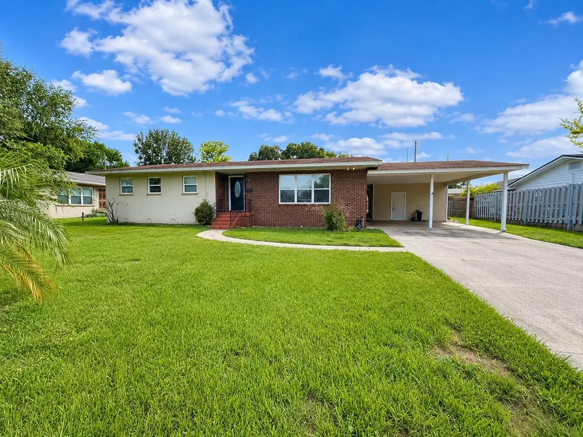 409 Montgomery Avenue, Lakeland, FL 33801 - #1