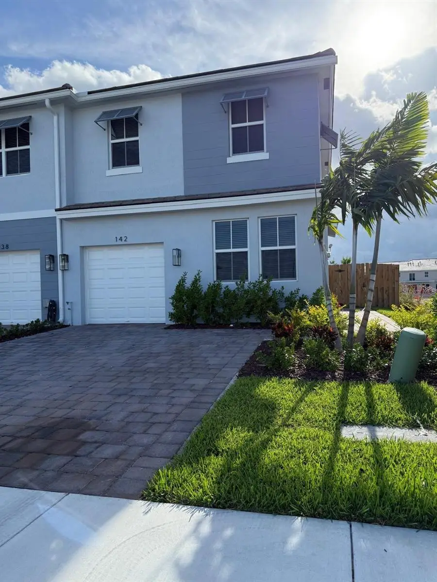 142 NE 14th Terrace, Homestead, FL 33033 - #1