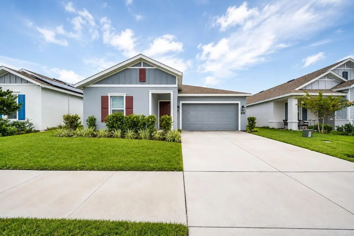 688 Sand Pine Ln, Haines City, FL 33844 - #1