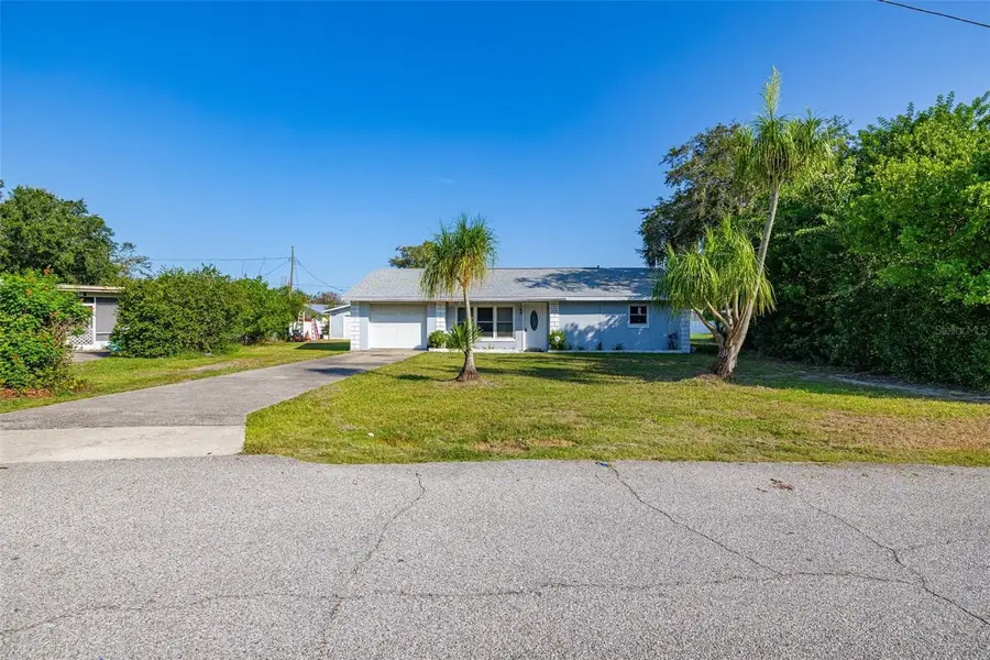 608 Cherokee Circle, Avon Park, FL 33825 - #2