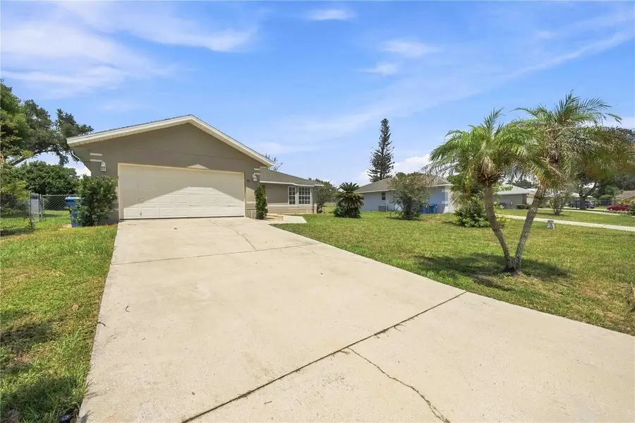 931 Oxford Way, Lake Wales, FL 33853 - #3