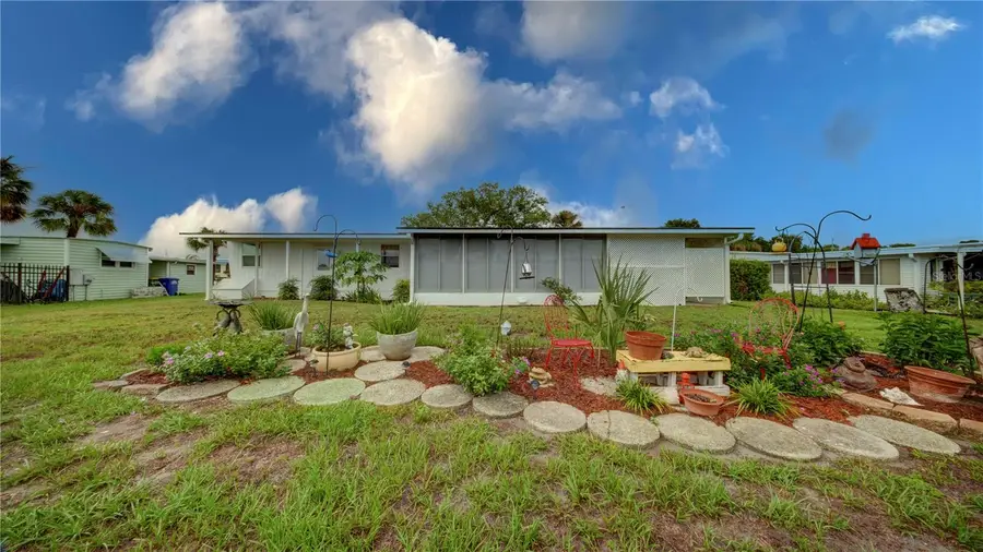 2753 Vindale Road, Tavares, FL 32778 - #3