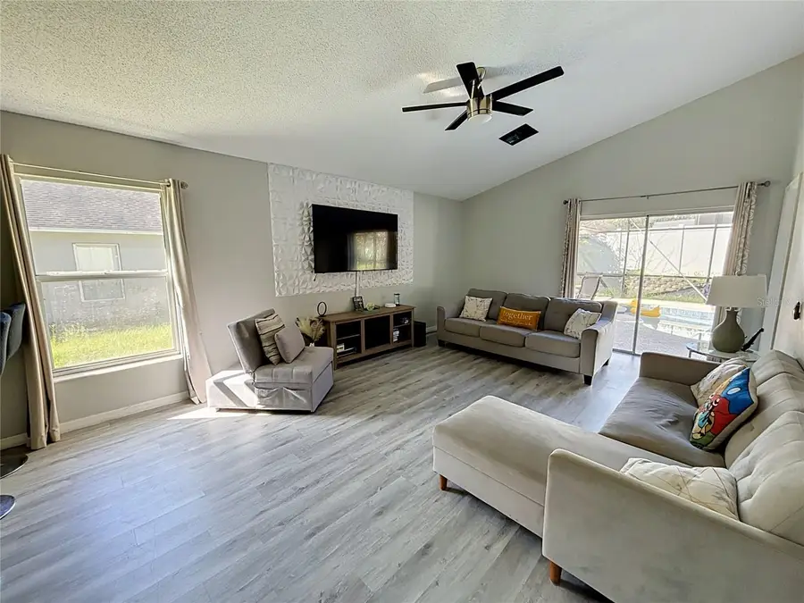 668 Durango Loop Street, Davenport, FL 33897 - #2