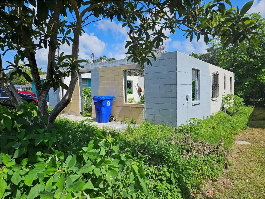 723 W 14th Street, Lakeland, FL 33805 - #3