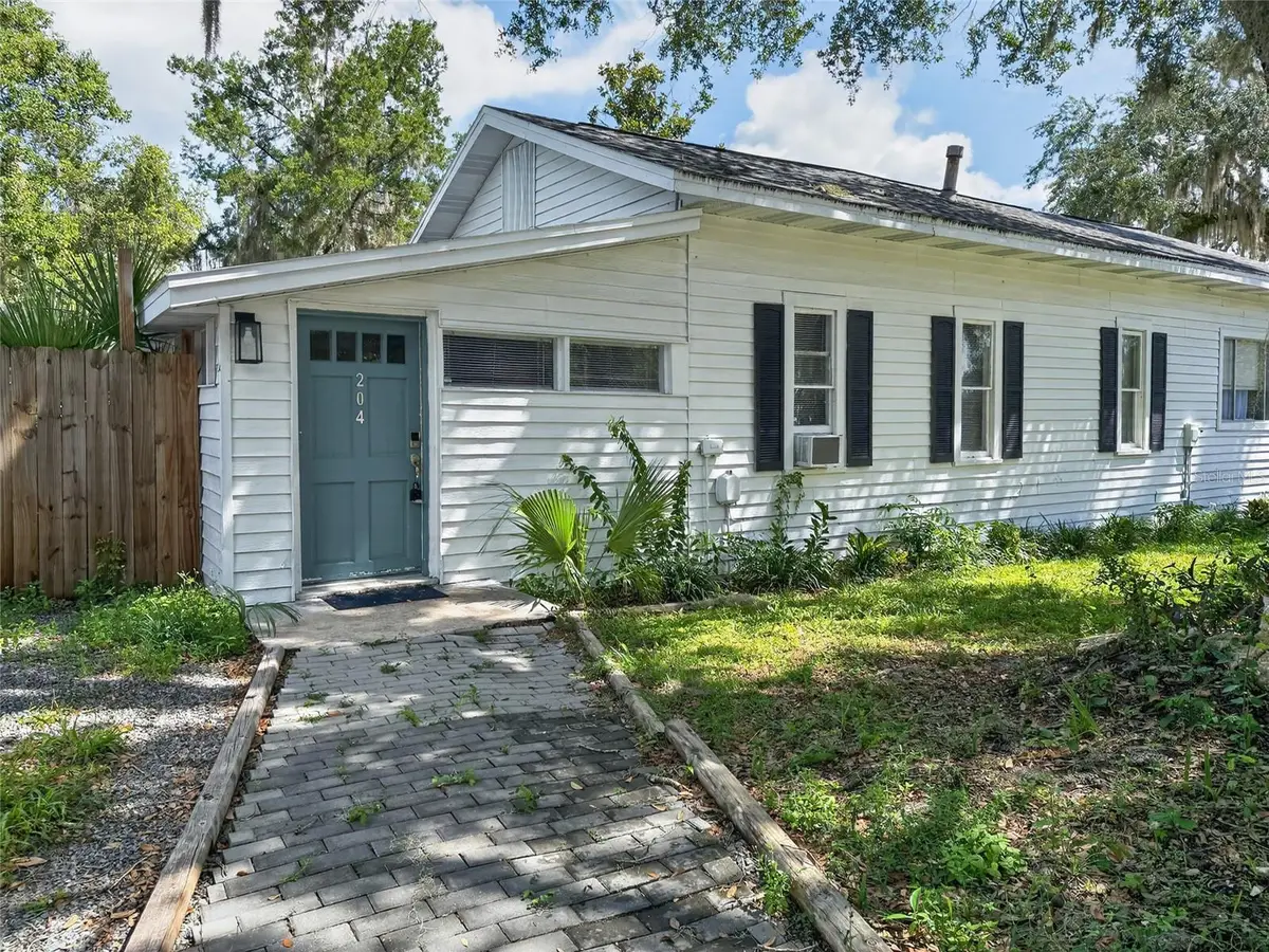 325 S 2nd Street, Leesburg, FL 34748 - #1