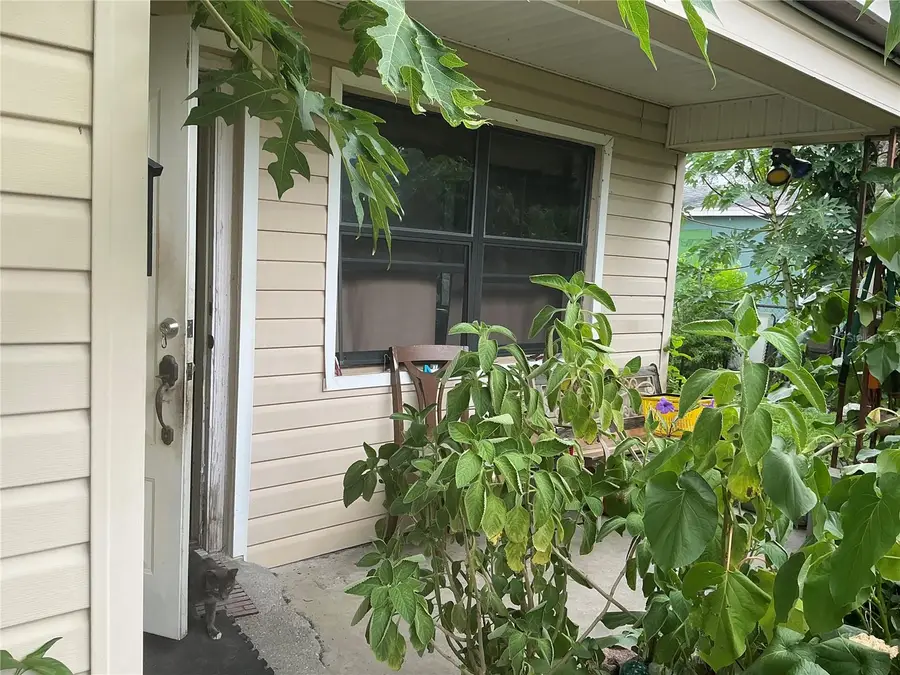 65 Princeton Avenue, Frostproof, FL 33843 - #2