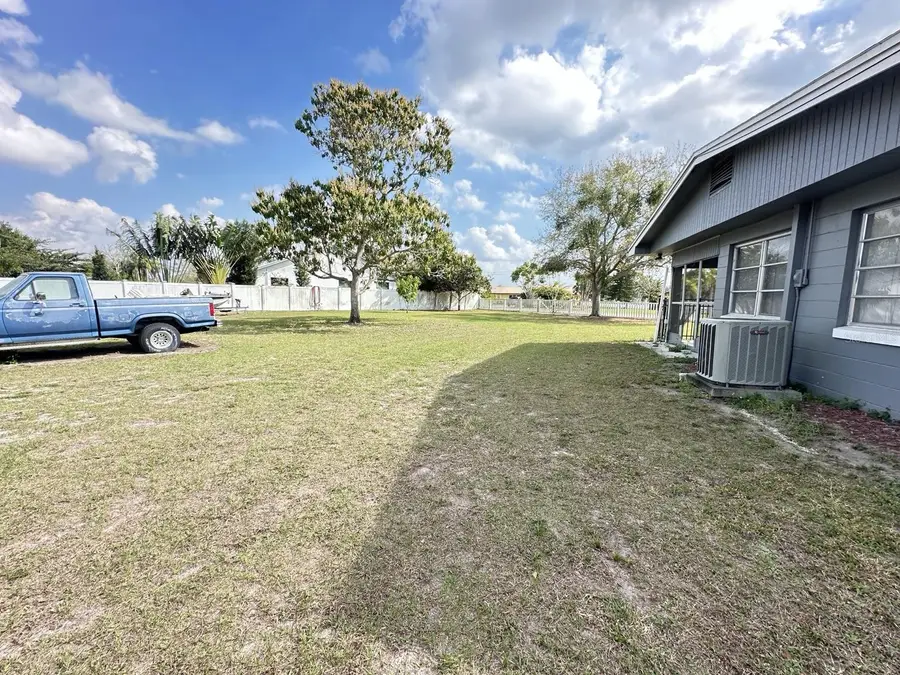 127 Lakeview Drive, Saint Cloud, FL 34769 - #2