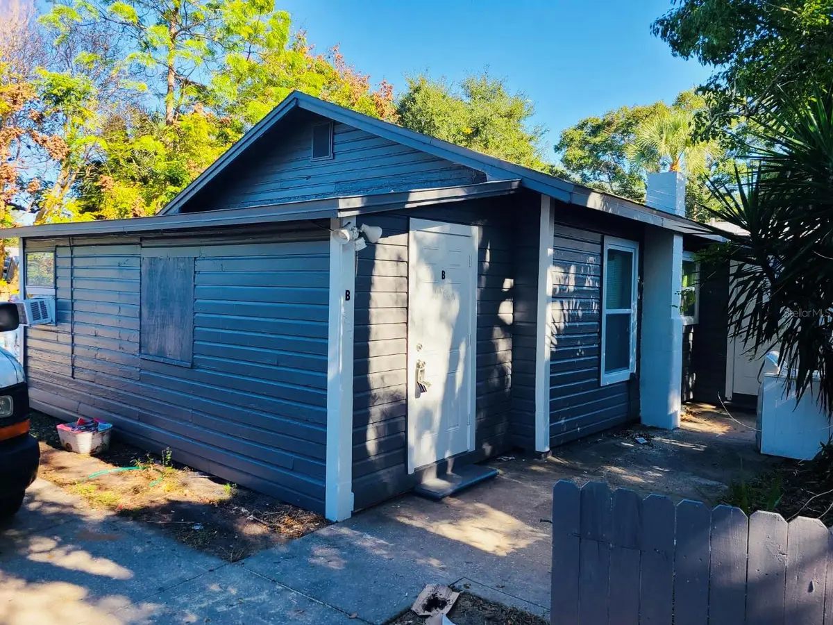 602 4th Avenue Nw, Largo, FL 33770 - #1