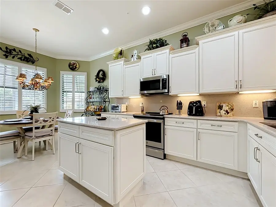 265 Indian Wells Avenue, Poinciana, FL 34759 - #3