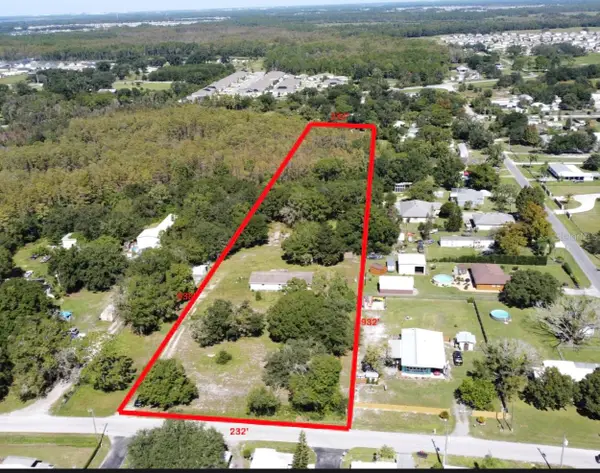 5585 Lake Lizzie Drive, ST CLOUD, FL 34771
