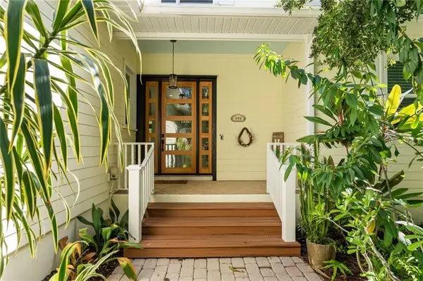 395 Live Oak Drive, VERO BEACH, FL 32963