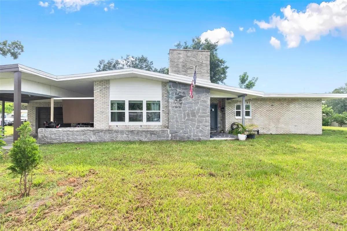 10101 Alma Street, Gibsonton, FL 33534 - Image #1