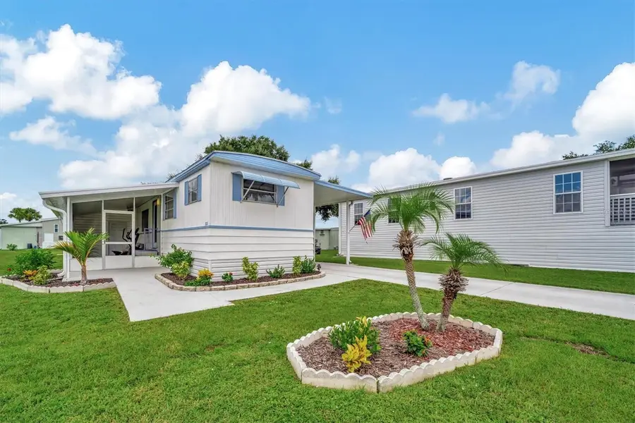 122 E Saint Annes Circle, Apollo Beach, FL 33572 - Image #2