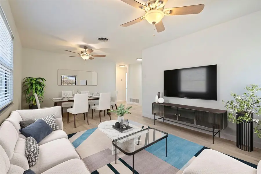 231 93rd Avenue N, Saint Petersburg, FL 33702 - #2