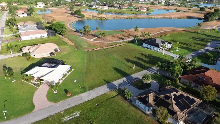 18001 Bluewater Drive, Naples, FL 34114 - Image #2